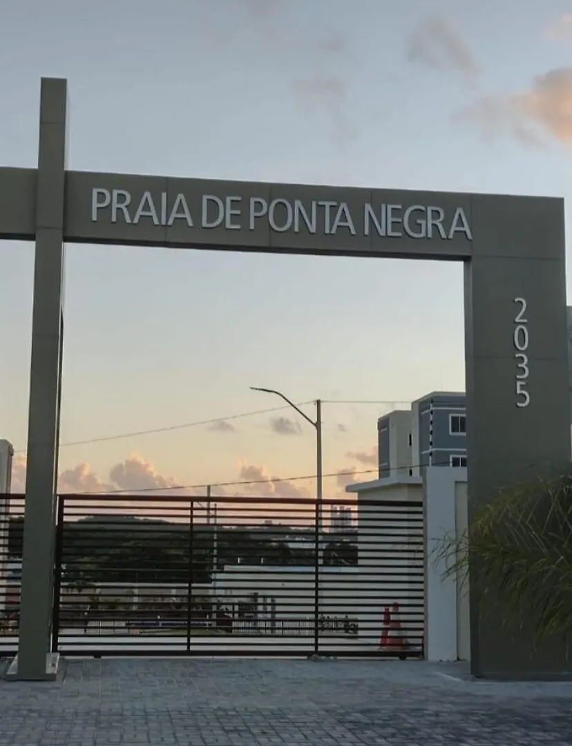 Apartamento Praia De Ponta Com Dois Quartos Natal